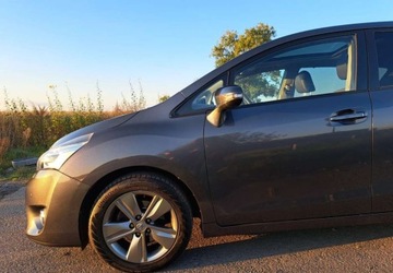 Toyota Verso Minivan Facelifting 1.6 D-4D 112KM 2015 Toyota Verso Toyota Verso 1.6 D-4D Prestige 1.6 Diesel 112KM, zdjęcie 24