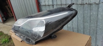 ФОНАРЬ ПЕРЕДНИЙ ЛЕВЫЙ TOYOTA YARIS 3 LIFT 17