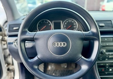 Audi A4 B6 Sedan 2.0 20V 131KM 2001 Audi A4 Limousine 2.0 Benzyna 2.0 Benzyna 130KM, zdjęcie 18
