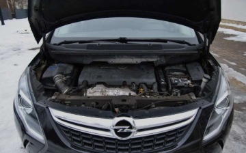 Opel Zafira C Tourer 2.0 CDTI ECOTEC 130KM 2012 Opel Zafira GWARANCJA, 2012r, 2.0 Diesel 130KM, Niski przebieg, Ladnie utr, zdjęcie 12