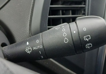 Renault Captur I Crossover Facelifting 0.9 Energy TCe 90KM 2018 Renault Captur 0.9 TCe 90KM Limited Salon PL ASO Klimatyzacja Nawigacja, zdjęcie 16