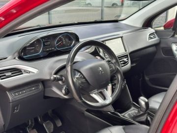 Peugeot 2008 I SUV Facelifting 1.2 PureTech 110KM 2017 Peugeot 2008 Salon PL! I-ręka, Nowy Rozrząd,, zdjęcie 7