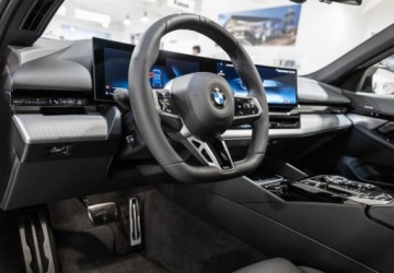 BMW Seria 5 G90-91 Touring 2.0 520d 197KM 2026 BMW Seria 5 520d xDrive, Panorama, M sport, Travel, Comfort, Bowers, 21 ca, zdjęcie 6