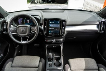 Volvo XC40 Crossover Facelifting 2.0 B4 197KM 2023 Volvo XC 40 B4 197KM FV23% Gwarancja, zdjęcie 22