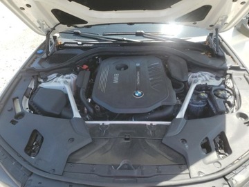 BMW Seria 5 G30-G31 2018 BMW Seria 5 540i 2018 3.0l 3.0 Benzyna 335KM, zdjęcie 6