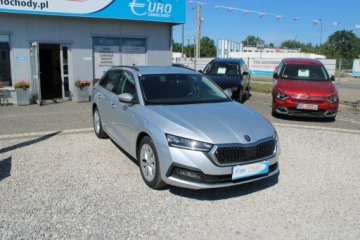 Skoda Octavia IV Kombi 2.0 TDI 115KM 2023 Škoda Octavia Skoda Octavia AMBITION F-vat Salon, zdjęcie 3
