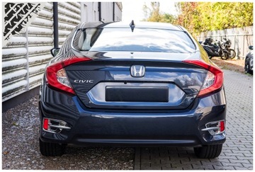 HONDA CIVIC X 2016+ ЗАДНЯЯ ГАЛОГЕННАЯ КРЫШКА