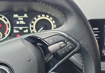 Skoda Fabia IV 1.0 TSI 110KM 2023 Skoda Fabia Salon Polska - I wlasciciel - Benzyna 110KM, zdjęcie 5