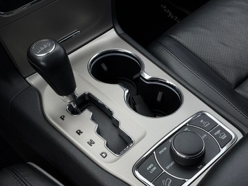 Jeep Grand Cherokee IV Terenowy 3.0 V6 CRD 241KM 2012 JEEP Grand Cherokee 3.0 CRD Overland Krajowy Bezwypadkowy Serwisowany, zdjęcie 28