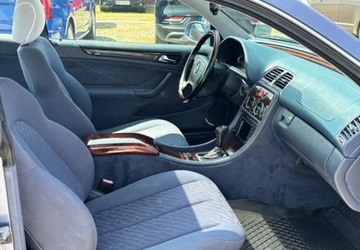 Mercedes CLK W208 Coupe C208 2.0 136KM 1997 Mercedes-Benz CLK Doinwestowany egzemplarz 2.0 Benzyna 136KM, zdjęcie 9