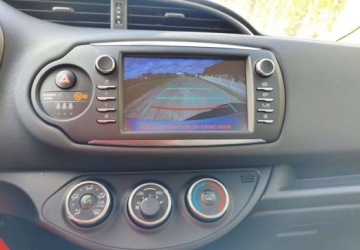 Toyota Yaris III Hatchback 5d Facelifting 2017 1.5 Dual VVT-iE 111KM 2019 Toyota Yaris Toyota Yaris 1.5 20th Anniversary CVT 1.5 Benzyna 111KM, zdjęcie 30