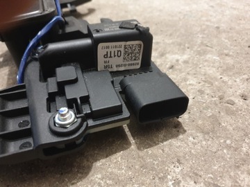 HYUNDAI IONIQ 5 21-> KLIKA DVEŘE PRAVÝ PŘEDNÍ