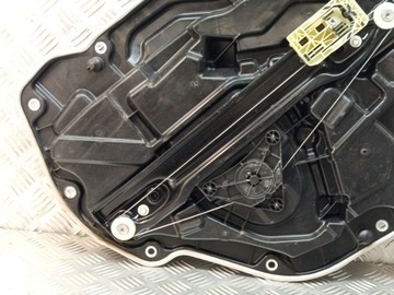 BMW F40 ZVEDÁK OKNO LEVÝ ZADNÍ 5A02FA7