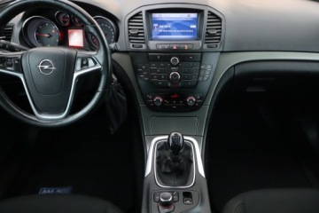Opel Insignia I Sports Tourer 2.0 CDTI ECOTEC 130KM 2010 Opel Insignia 2.0 CDTI, Navi, Klima, Klimatronic, zdjęcie 11