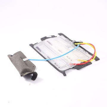 MERCEDES W176 ULOŽENÍ PUMPIČKA PULT SEDADLO PŘEDNÍ A0009107708