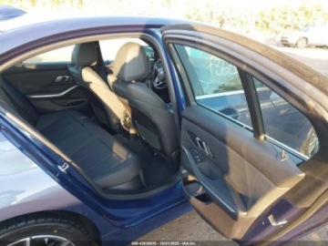 BMW Seria 3 G20-G21 2021 BMW Seria 3 2021 BMW 3 Series 330i xDrive Sedan 2.0 Benzyna 255KM, zdjęcie 11