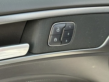 Ford Mondeo V Kombi 2.0 EcoBoost 240KM 2017 Ford Mondeo 2.0 16V 240KM 2017r ST-Line EcoBoost, zdjęcie 37