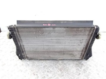 CHLADIČ VZDUCHU INTERCOOLER VW PASSAT B7 SEAT SKODA AUDI 2.0 TDI