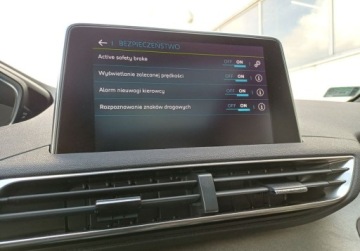 Peugeot 3008 II Plug-In Hybrid HYbrid4 300 PHEV 300KM 2020 Peugeot 3008 136 1.6 Hybrid4 PHEV GT PACK 300 KM 4x4 AUTOMAT I wl. FV23, zdjęcie 23