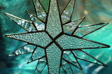 Звезда из многоконечного хрустального витража Тиффани