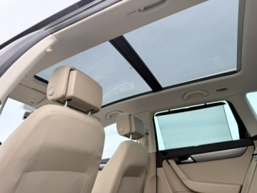 Volkswagen Passat B7 Variant 2.0 TDI CR DPF BlueMotion 140KM 2012 Volkswagen Passat 2.0TDI 140KM 2012r tempomat,, zdjęcie 10