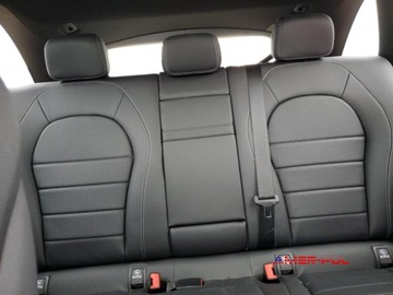 Mercedes GLC C254/X254 2022 Mercedes-Benz GLC 2022 r.,2,0L 300 4 MATIC 2.0 Benzyna 255KM, zdjęcie 9