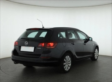 Opel Astra J Sports Tourer 1.4 Turbo ECOTEC 140KM 2011 Opel Astra 1.4 T, Klima, Klimatronic, Tempomat, zdjęcie 4