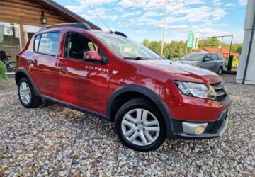 Dacia Sandero II Stepway TCe  90KM 2016 Dacia Sandero Stepway Dacia Sandero Stepway Benzyna 90KM, zdjęcie 2