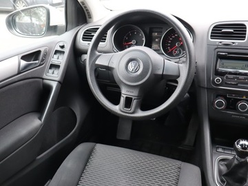 Volkswagen Golf VI Hatchback 5d 1.4 80KM 2010 VW Golf 1.4 16V, Klima, Tempomat,ALU, zdjęcie 6