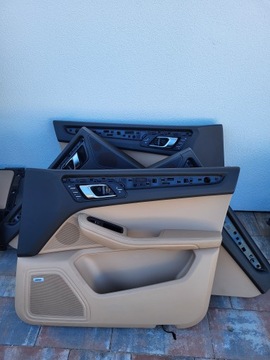 KOMPLET SEDADLA PORSCHE MACAN 95B FACELIFT ELEKTRICKÉ OHŘÍVAČ VENTILOVANÝ LOGO