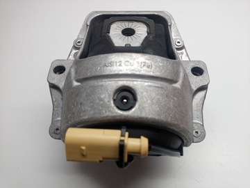 ŁOŻE/PODUSZKA PRAWA SILNIKA AUDI 4.2FSI8R0199381AH