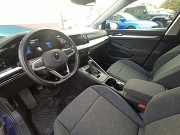 Volkswagen Golf VIII Hatchback 1.5 TSI EVO 130KM 2021 Volkswagen Golf Comfort Line, salon Polska, zdjęcie 9