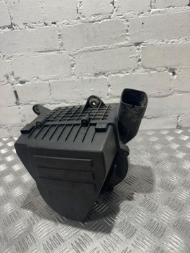 6R0129601C POUZDRO FILTRU VZDUCHU 1.6 TDI 66 2010 VW POLO (6R 6C)