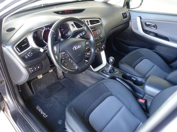 Kia Ceed II Kombi 1.6 GDI 135KM 2012 Kia Cee'd 1.6 Ben.135KM//Ledy/Czujniki, zdjęcie 10