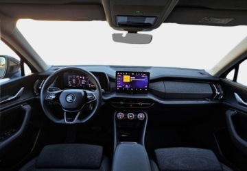 Skoda Kodiaq II SUV 2.0 TDI SCR 193KM 2024 Skoda Kodiaq Sportowa kierownica - Martwe Pole - ACC 210kmh - Podg. szyba, zdjęcie 12