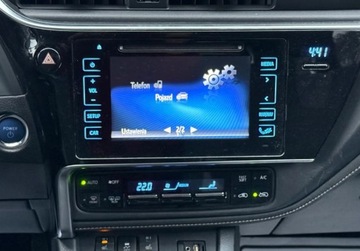 Toyota Auris II 2015 Toyota Auris Comfort, Premium, salon Polska 1.8 Hybryda 99KM, zdjęcie 8