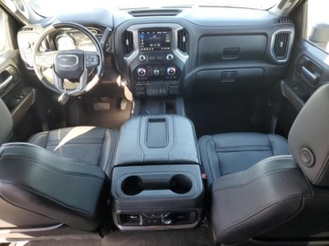  GMC Sierra K2500 Denali 2021 6.6l 6.6 Diesel 445KM, zdjęcie 8