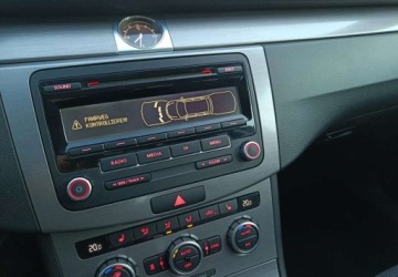 Volkswagen Passat B7 Variant 2.0 TDI CR DPF BlueMotion 170KM 2012 Volkswagen Passat 2.0 TDI 170KM DSG Zadbany Udokumentowany przebieg, zdjęcie 37