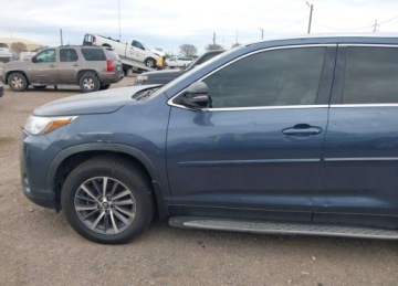 Toyota Highlander II 2019 Toyota Highlander XLE, V6, od ubezpieczalni 3.5 Benzyna 295KM, zdjęcie 5