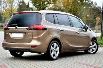 Opel Zafira C Tourer 2.0 CDTI ECOTEC 130KM 2013 Opel Zafira Cosmo 2,0 CDTi 130Km Bi-Xenon Ledy, zdjęcie 9