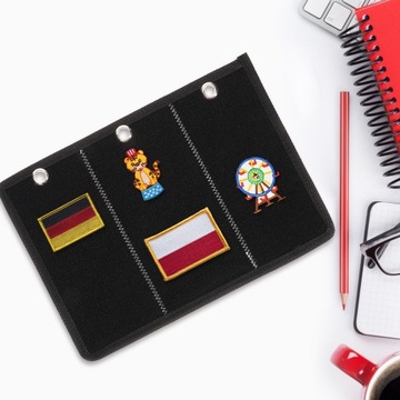 Подвеска-значок с доской для хранения