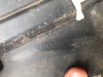 LEVÝ VÝZTUHA NÁRAZNÍKU ZADNÍ VOLVO S60 426-26 1999-2004 09178245