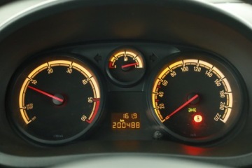 Opel Corsa D Hatchback 1.3 CDTI ecoFLEX 95KM 2011 Opel Corsa 1.3 CDTI, HAK, El. szyby, zdjęcie 7