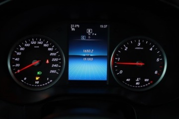 Mercedes GLC C253 SUV Facelifting 2.0 200d 163KM 2021 Mercedes GLC GLC 200 d 4MATIC, Salon Polska, zdjęcie 7