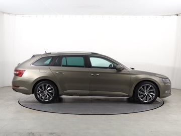 Skoda Superb III Kombi 2.0 TSI 280KM 2017 Skoda Superb 2.0 TSI, Salon Polska, Serwis ASO, zdjęcie 5