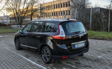 Renault Scenic III Van Facelifting 1.6 dCi eco2 130KM 2013 Renault Scenic 1,6DCI 2013 r. Bezwypadkowy Lift 7-osobowy 1.6 Diesel 130KM, zdjęcie 2