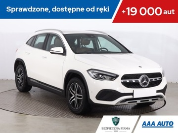 Mercedes GLA II Off-roader 1.3 200 163KM 2020 Mercedes GLA GLA 200, Salon Polska, Serwis ASO