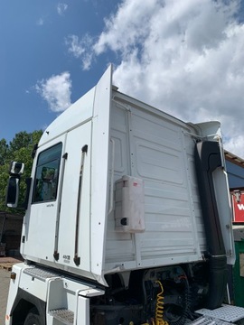 ПОЛНАЯ КАБИНА RENAULT MAGNUM DXI LIFT VEGA