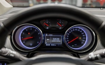 Opel Astra K Hatchback 5d 1.4 Turbo 125KM 2017 Opel Astra V 1.4 T Enjoy 1.4 Benzyna 125KM, zdjęcie 5