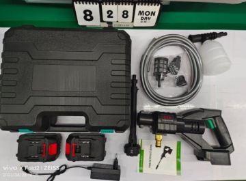 Аккумуляторная мойка высокого давления, комплект в чемодане, 2 аккумулятора 21В 3000мАч.